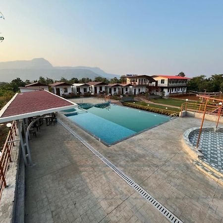 Happy Land Farm Otel Karjat Dış mekan fotoğraf